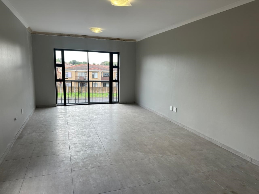 To Let 2 Bedroom Property for Rent in Oakglen Western Cape